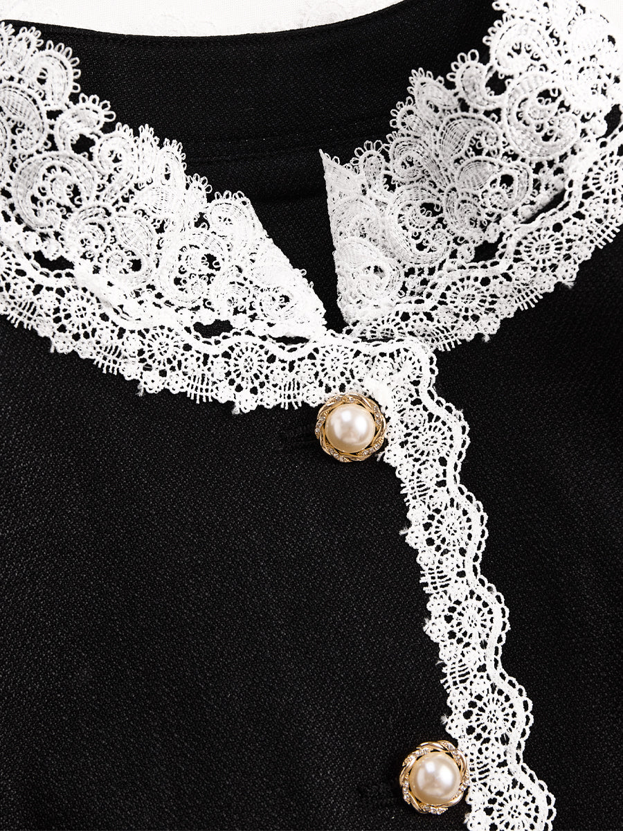 Luna | Pearl Button Blazer Lace Trim