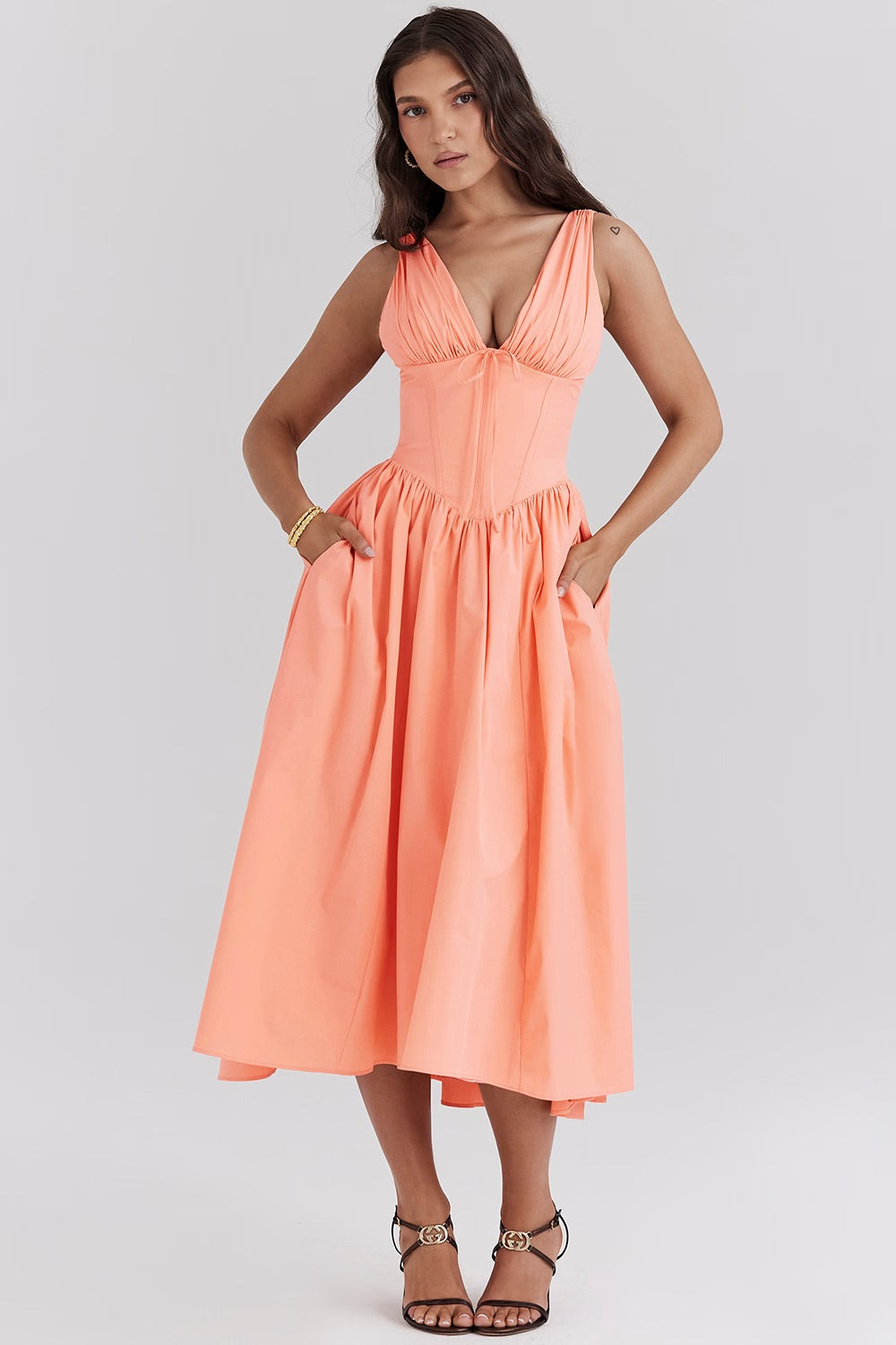 Nova | Evening Dress Sleeveless V-Neck